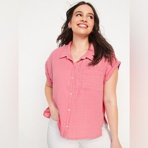 NWOT Old Navy Short-Sleeve Crinkled Button-Down Shirt